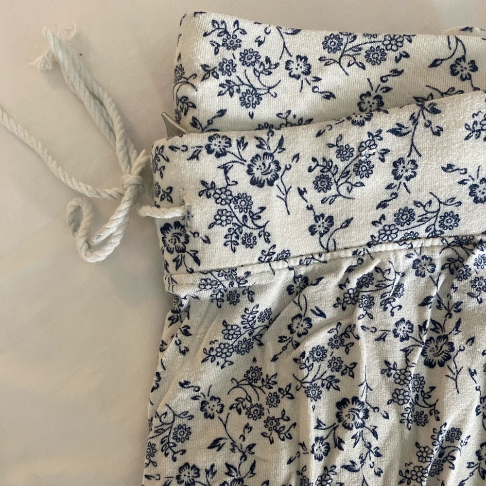 White and blue flowered pajama pants